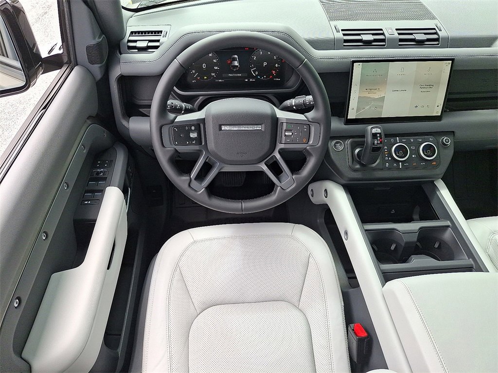New 2025 Land Rover Defender 110 S image 8
