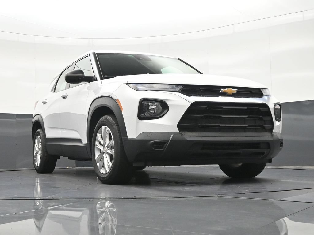 Used 2023 Chevrolet TrailBlazer LS FWD image 29