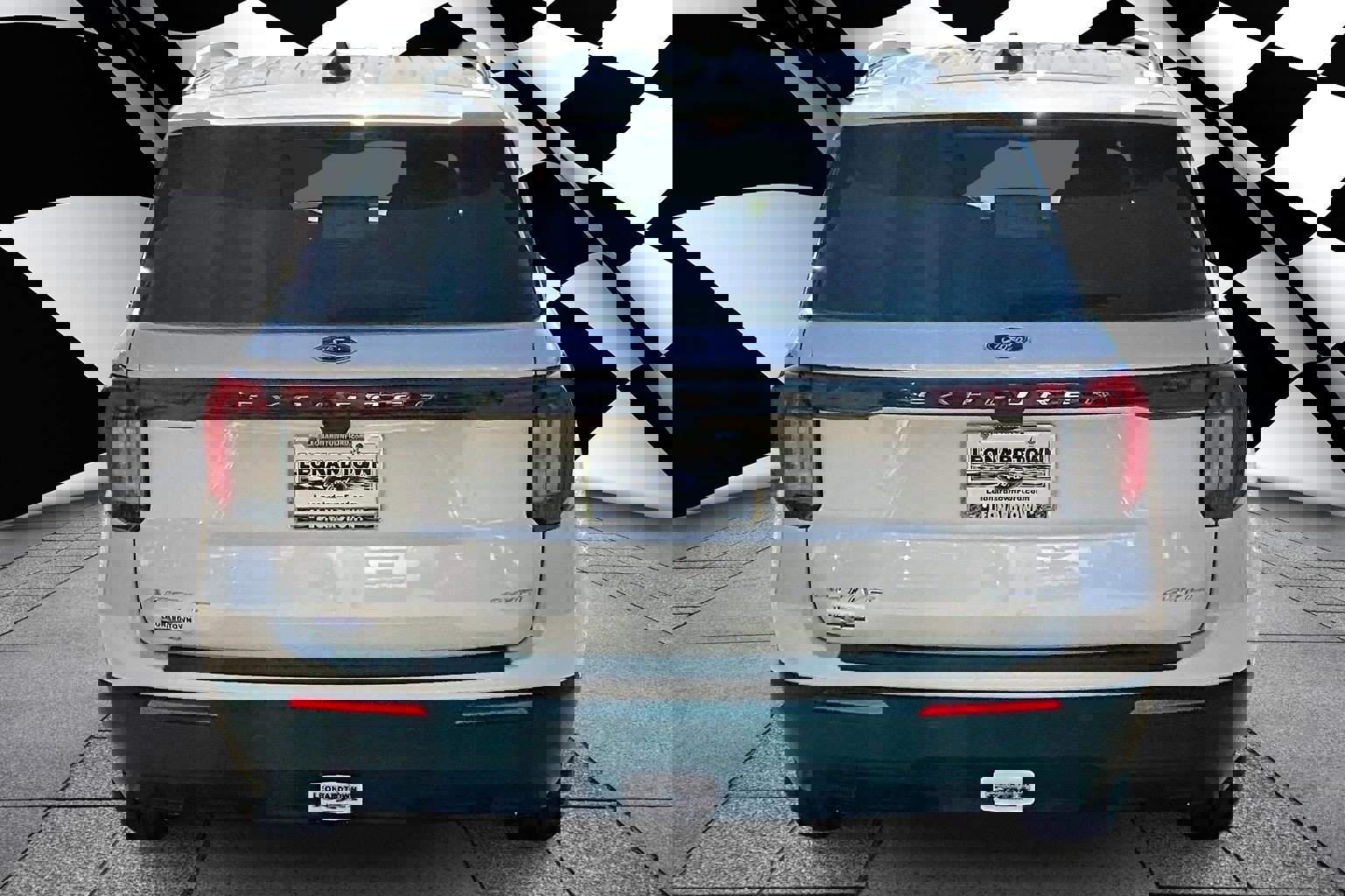 New 2026 Ford Explorer Active image 4
