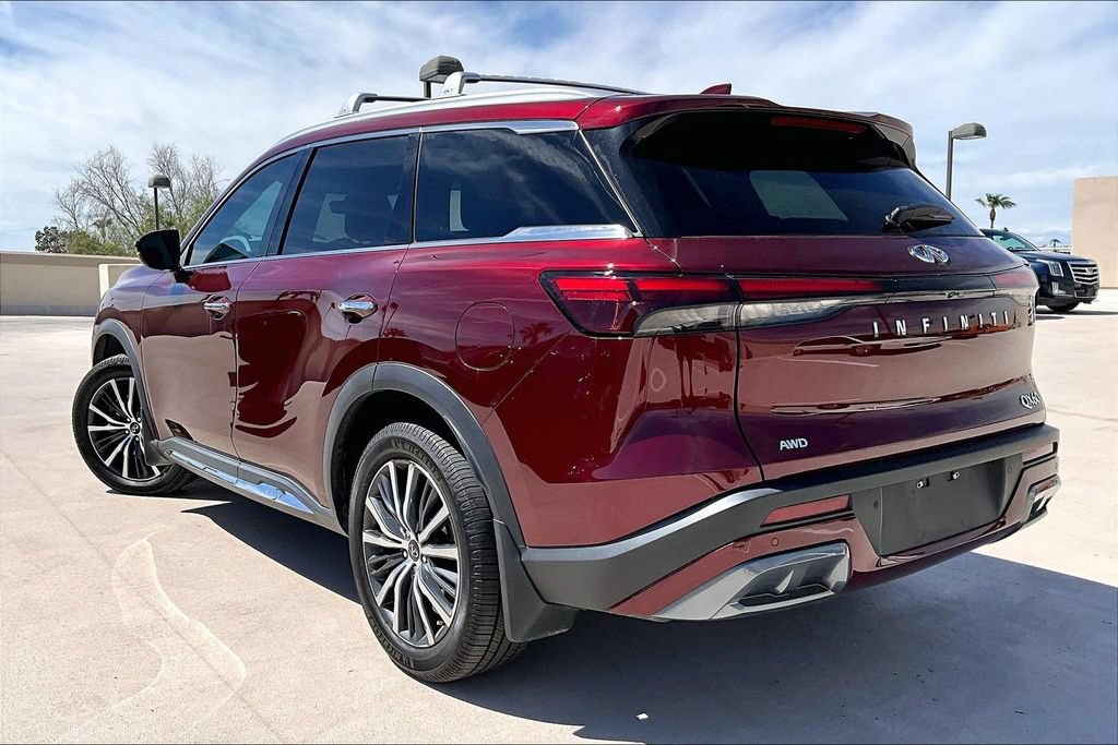 Used 2023 INFINITI QX60 Sensory w/ Cargo Package AWD/4WD image 4