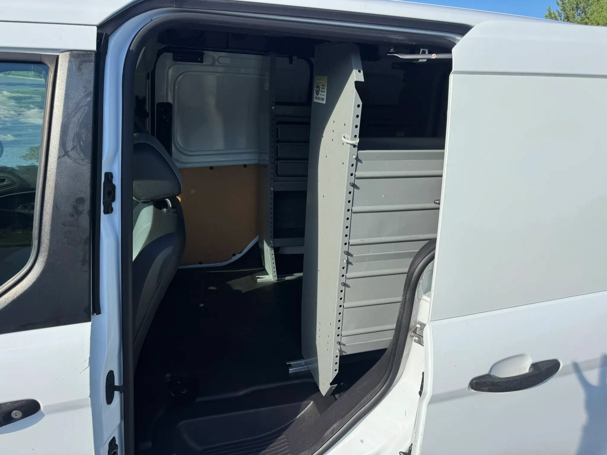 Used 2015 Ford Transit Connect XL FWD image 20