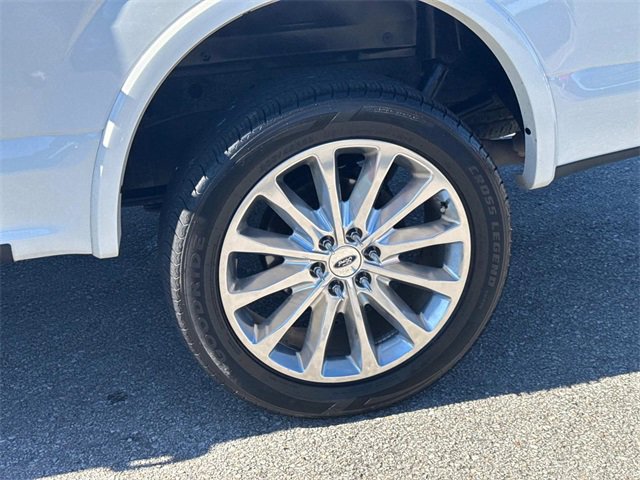 Used 2020 Ford F150 Limited w/ Trailer Tow Package image 12