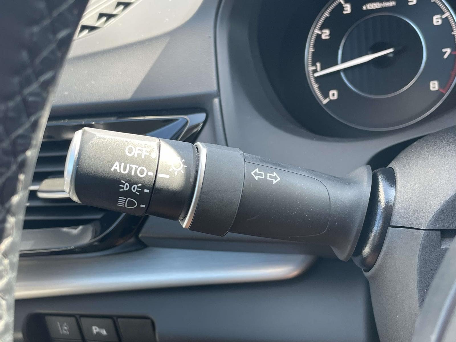 Used 2019 Acura RDX AWD w/ Technology Package image 24