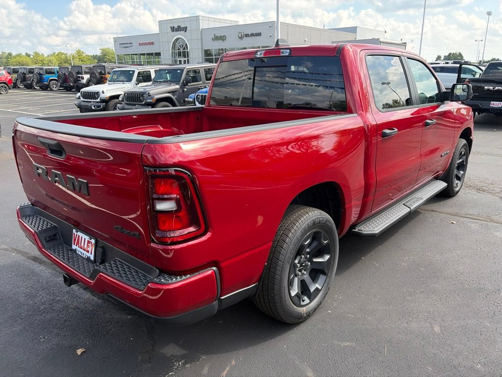 New 2026 RAM 1500 Express AWD/4WD image 7