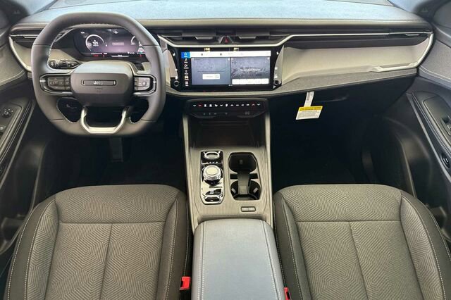 New 2026 Jeep Cherokee Limited image 10