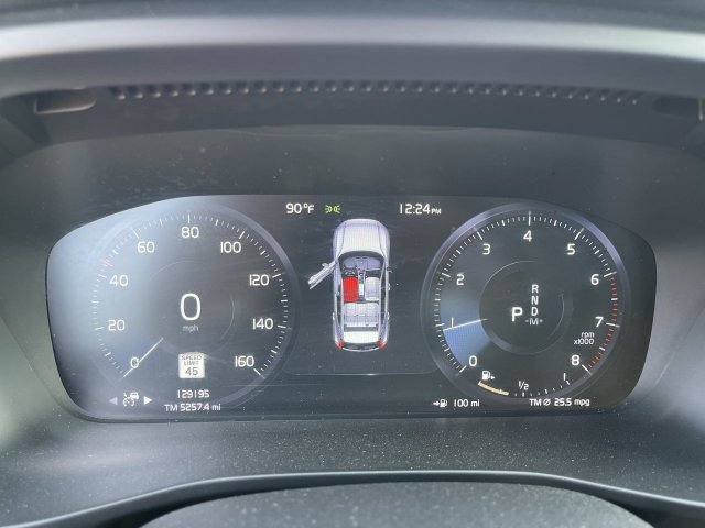Used 2021 Volvo XC40 T5 Momentum AWD/4WD image 15