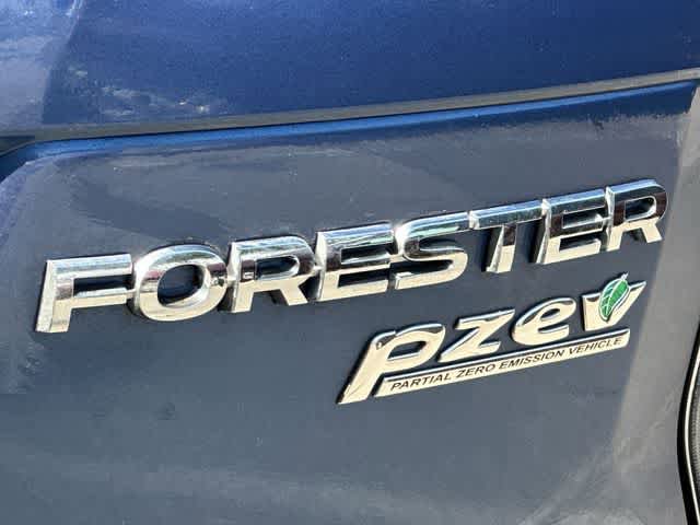 Used 2017 Subaru Forester 2.5i Touring AWD/4WD image 19