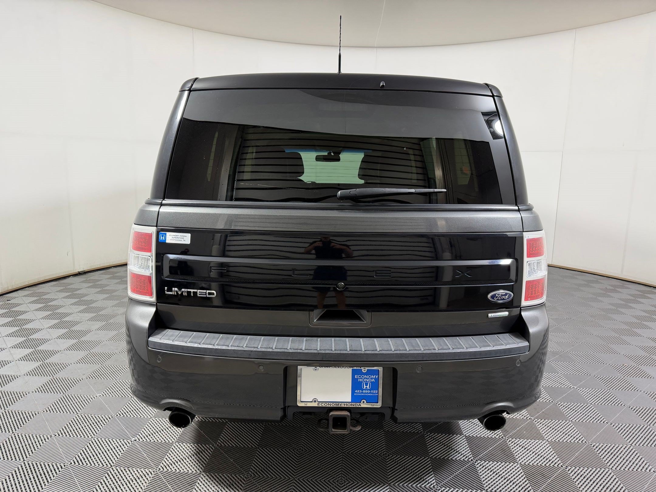 Used 2019 Ford Flex Limited w/ Equipment Group 303A AWD/4WD image 8