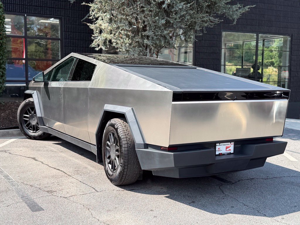 Used 2025 Tesla Cybertruck AWD Crew Cab image 19