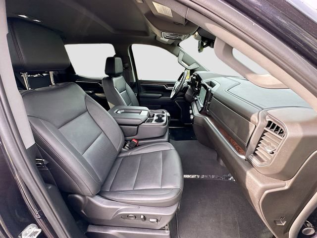 Used 2025 GMC Sierra 1500 SLT image 28