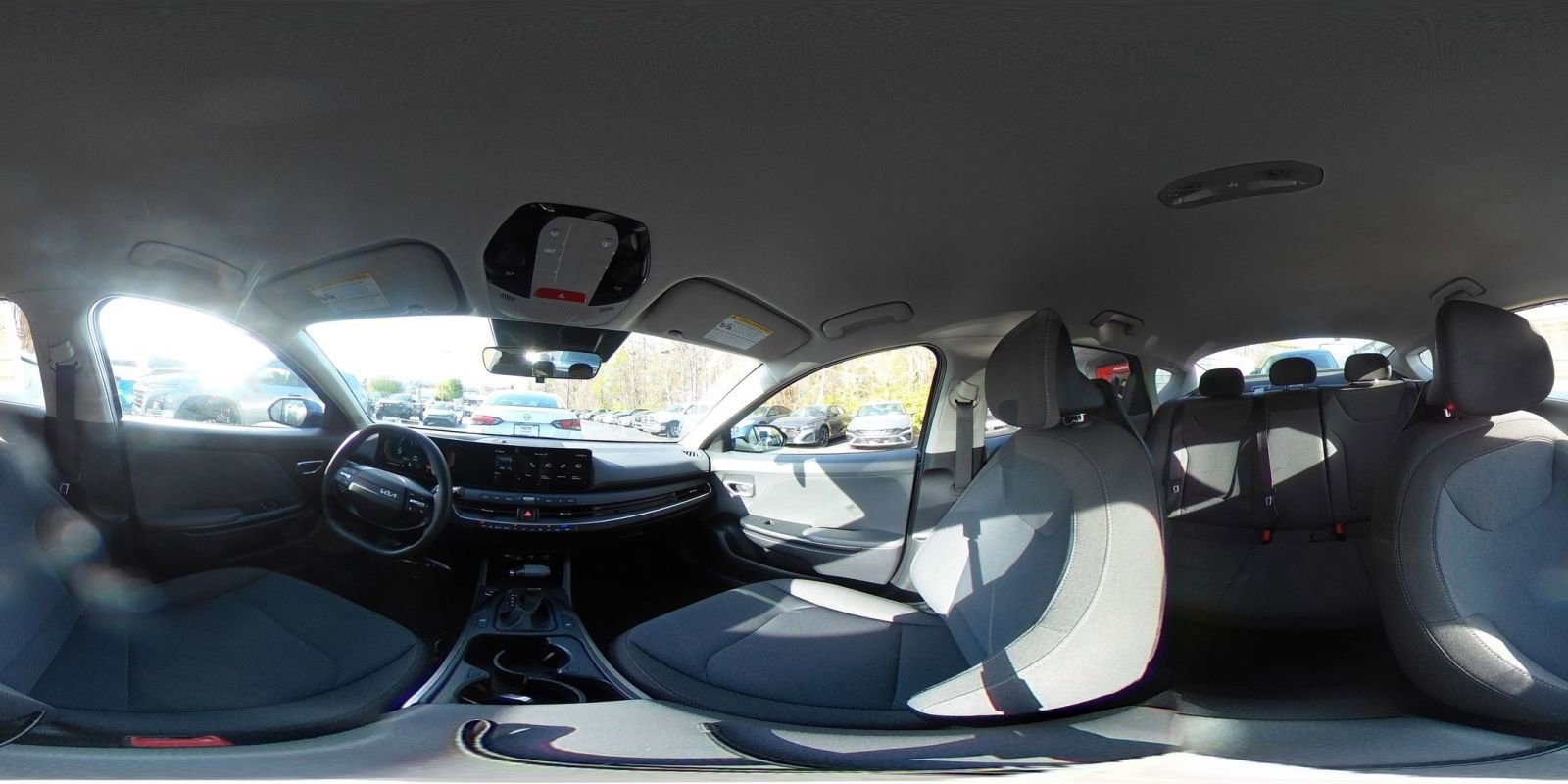Used 2025 Kia K4 FWD image 38