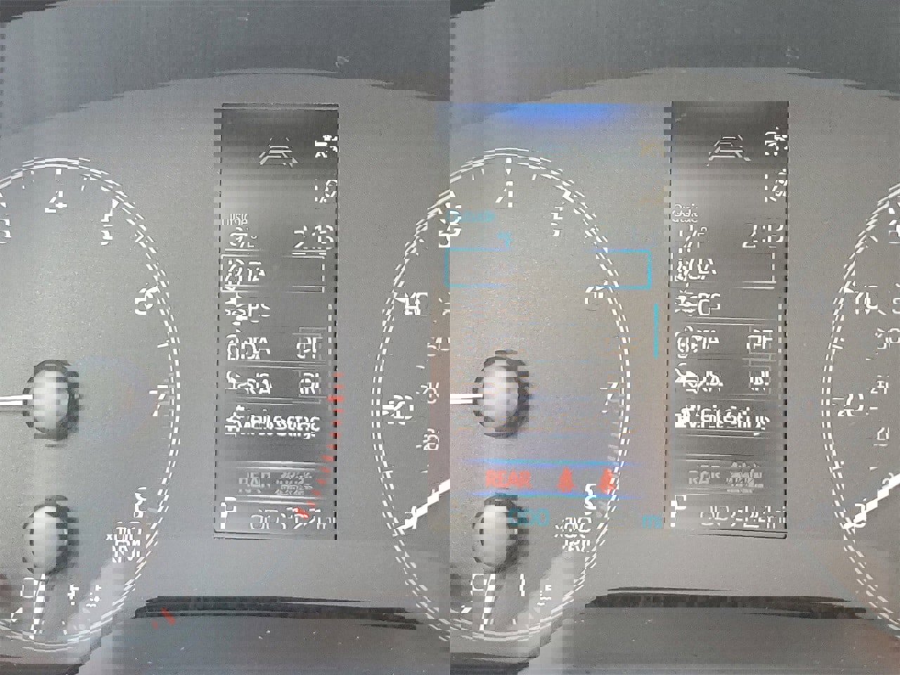 Used 2024 Toyota Corolla LE image 24