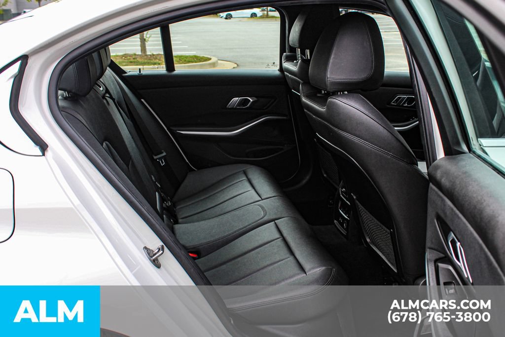 Used 2020 BMW 330i Sedan w/ Convenience Package RWD image 18