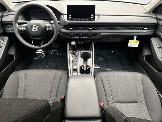 Used 2023 Honda Accord EX image 14