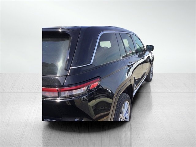 New 2023 Jeep Grand Cherokee Summit w/ Advanced Protech Group IV image 5