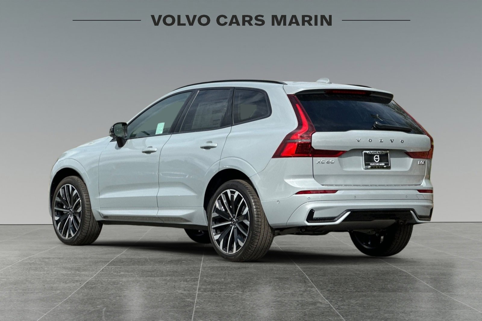 New 2026 Volvo XC60 B5 Ultra w/ Protection Package Premier image 6