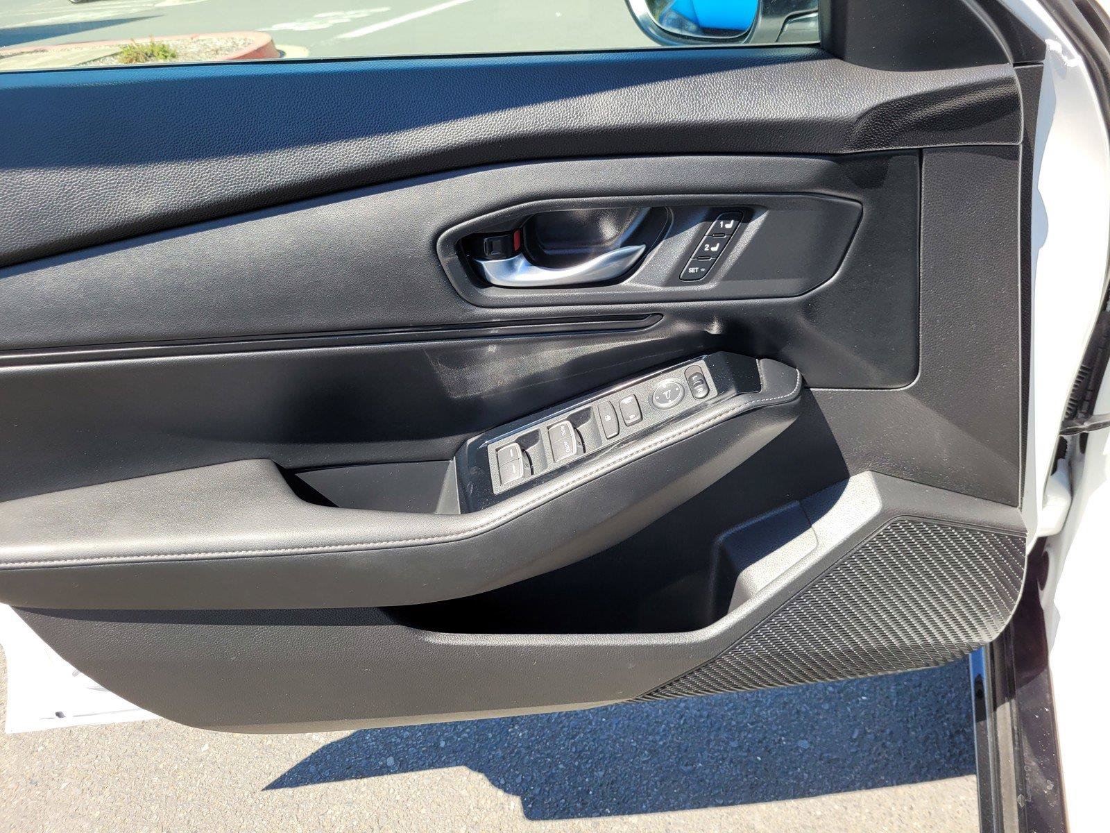 Used 2025 Honda Accord Touring image 24