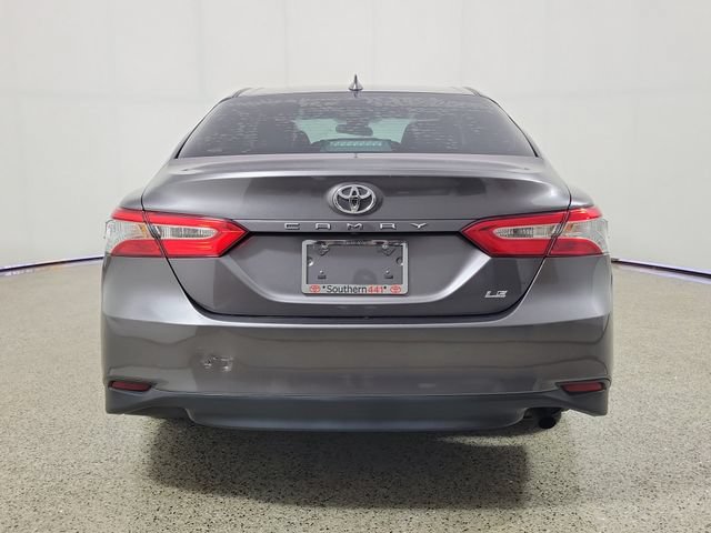 Used 2020 Toyota Camry LE FWD image 6
