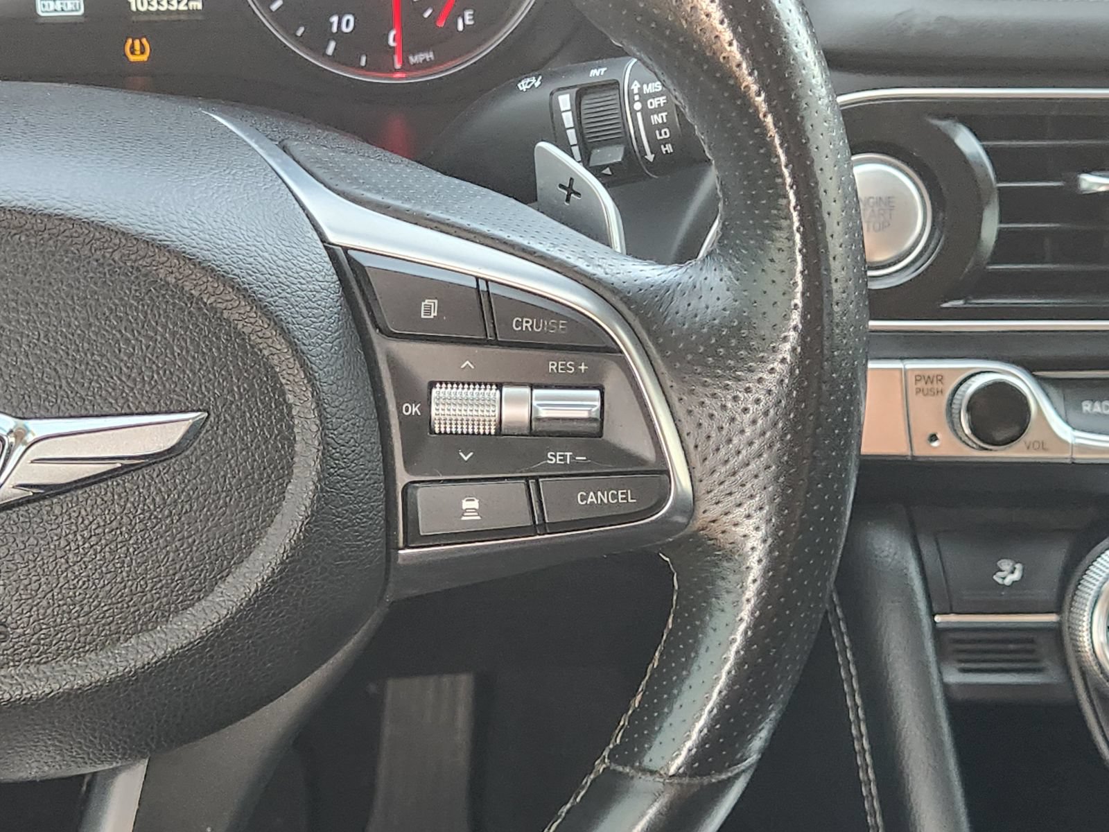 Used 2020 Genesis G70 2.0T w/ Elite Package RWD image 29