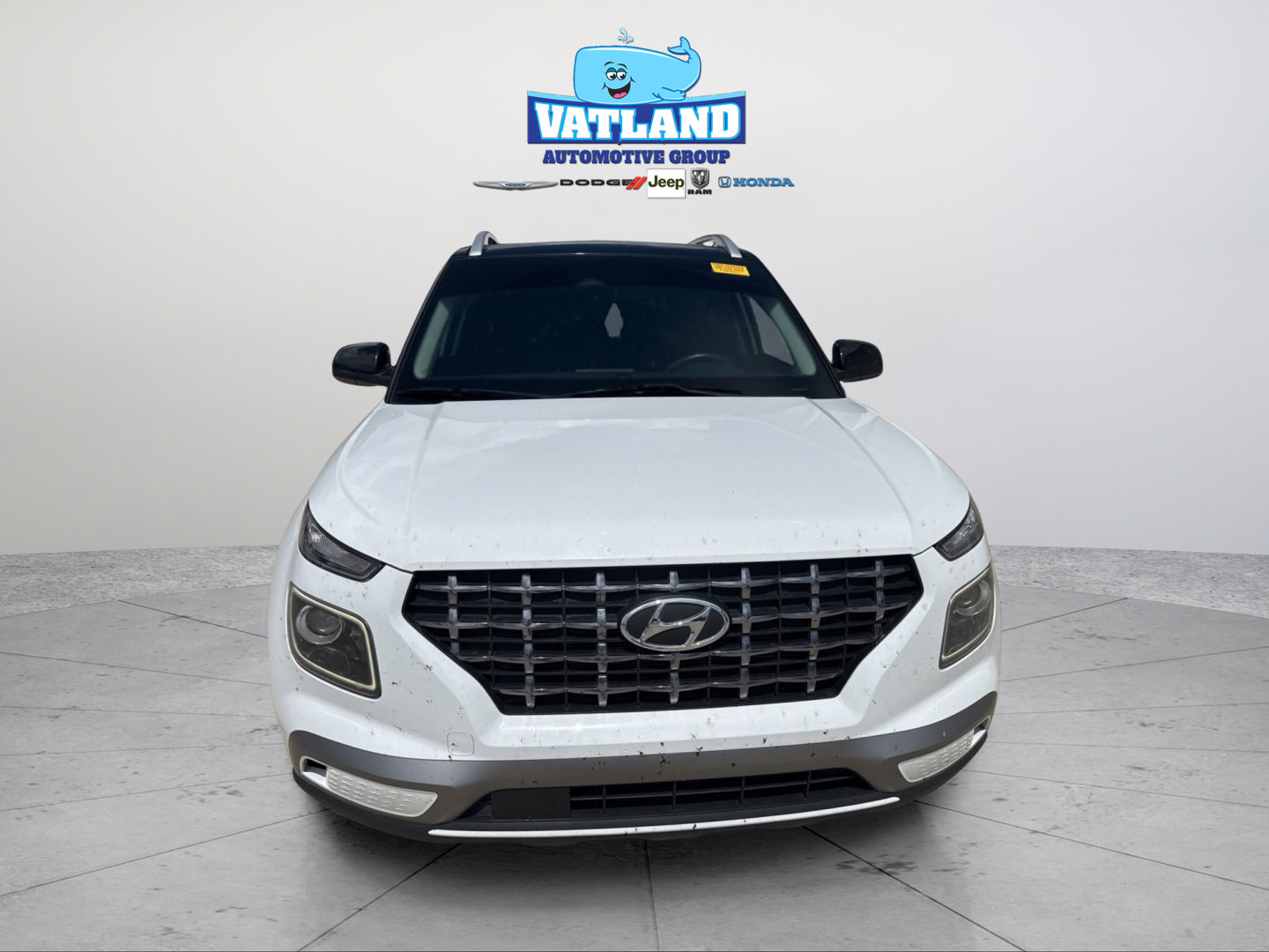 Used 2023 Hyundai Venue Limited FWD image 17