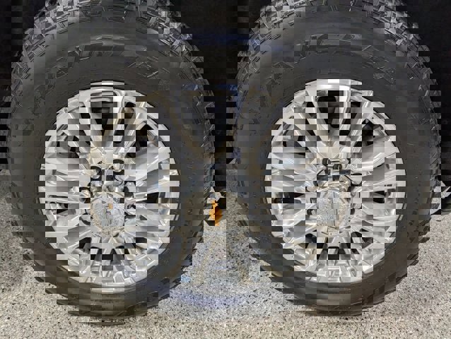 Used 2023 Chevrolet Silverado 3500 High Country w/ Z71 Off-Road Package image 14