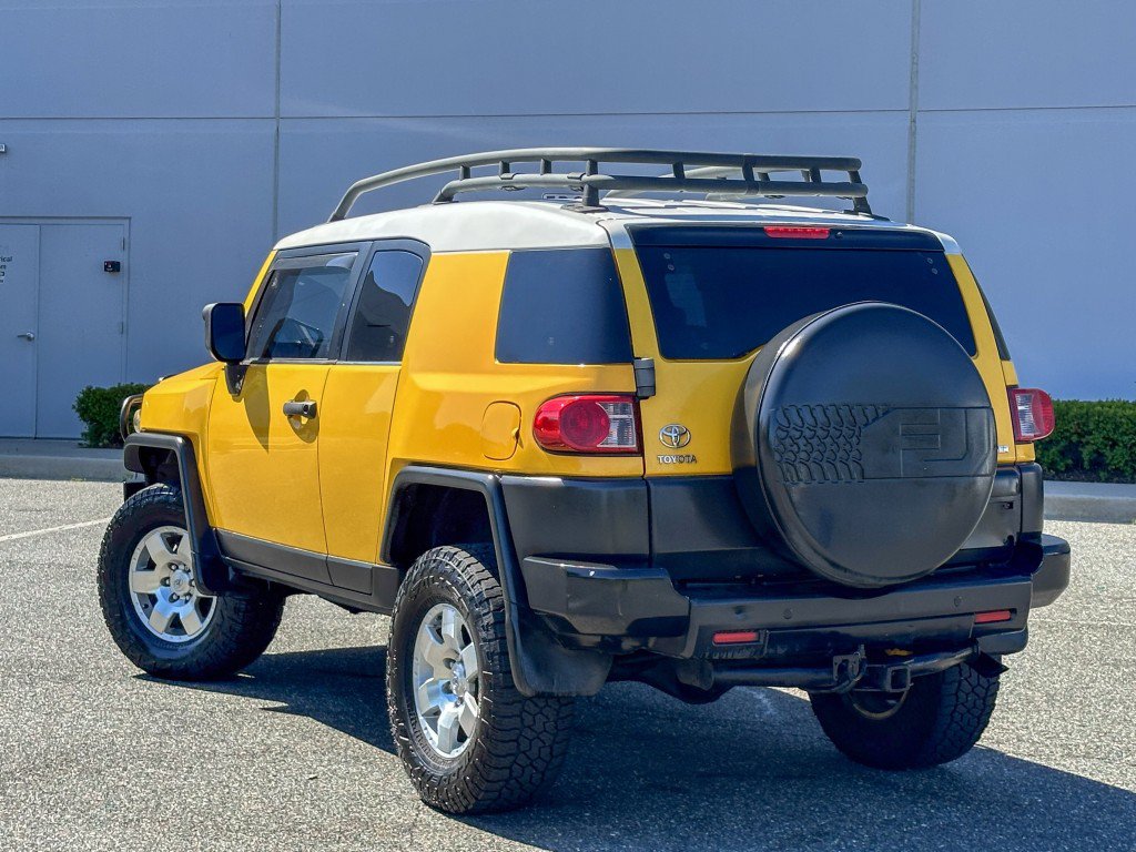 Used 2007 Toyota FJ Cruiser 4WD image 16