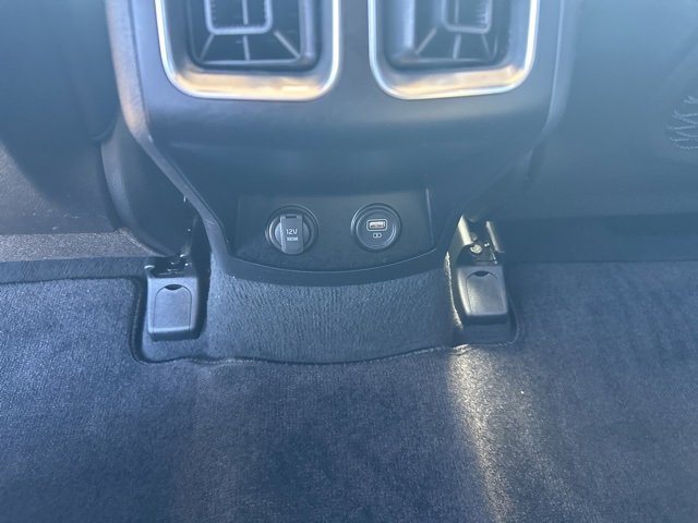 Used 2023 Kia Sorento S w/ Panoramic Sunroof Package image 18