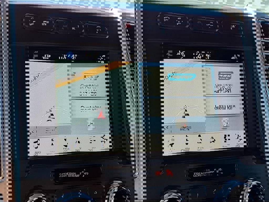 Used 2019 Ford F150 Platinum w/ Equipment Group 701A Luxury image 20