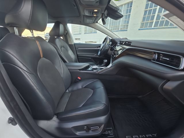 Certified 2020 Toyota Camry XLE w/ Sunroof Package FWD image 14