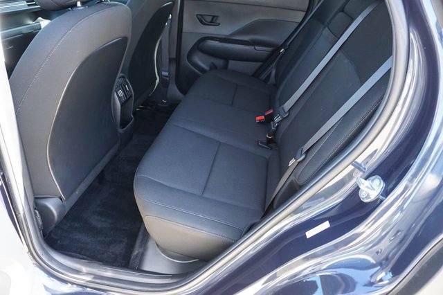 Used 2025 Hyundai Kona SEL image 14