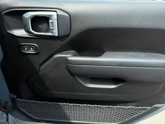Used 2024 Jeep Gladiator Sport AWD/4WD image 35