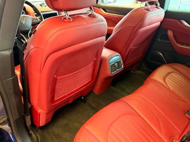 Used 2022 Maserati Levante GT image 11