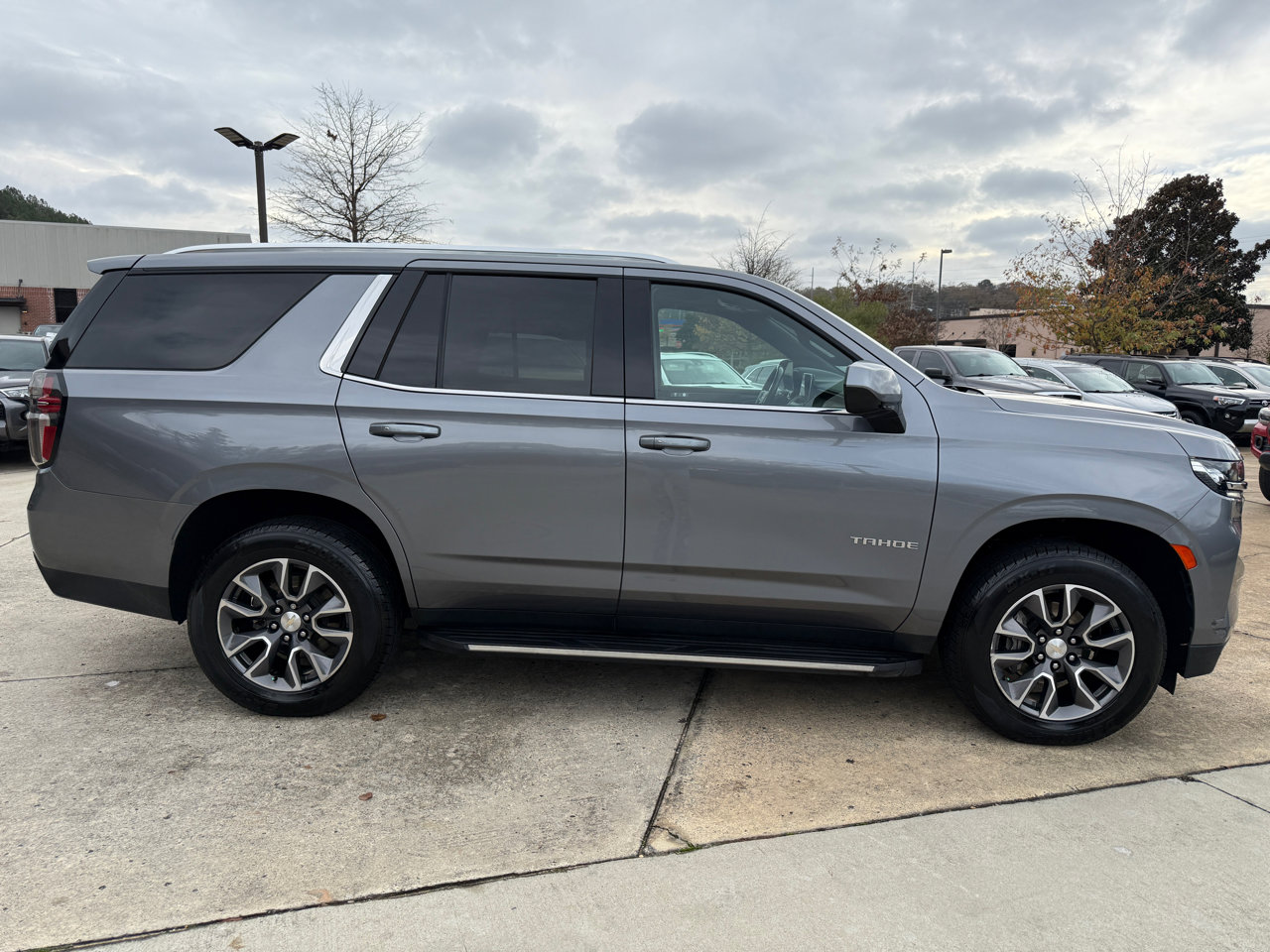 Used 2021 Chevrolet Tahoe LT image 4