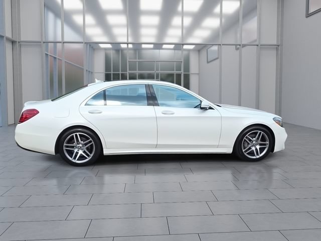 Used 2020 Mercedes-Benz S 560 4MATIC Sedan image 9