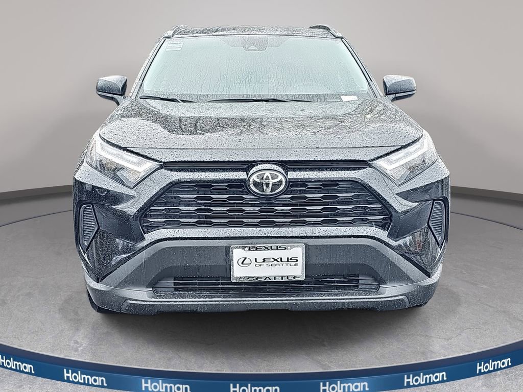Used 2025 Toyota RAV4 LE image 3