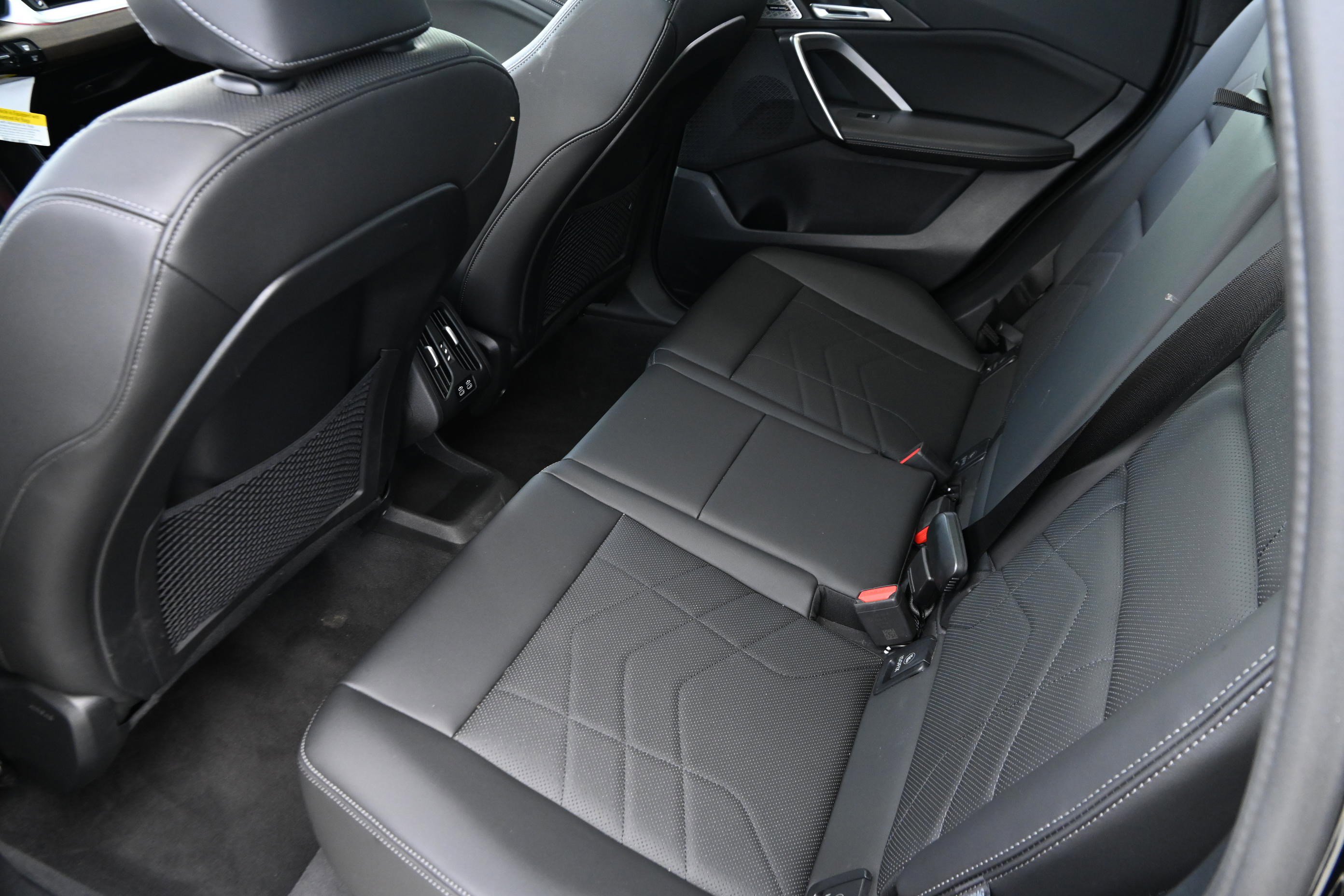 Certified 2024 BMW X1 xDrive28i w/ Premium Package image 9