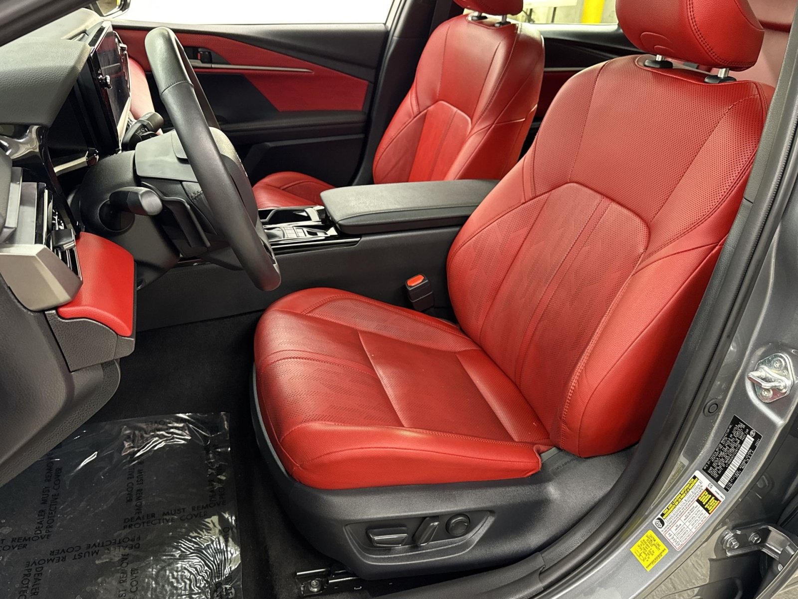 Used 2026 Toyota Camry XSE FWD image 25