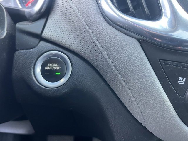 Used 2018 Chevrolet Equinox Premier image 18