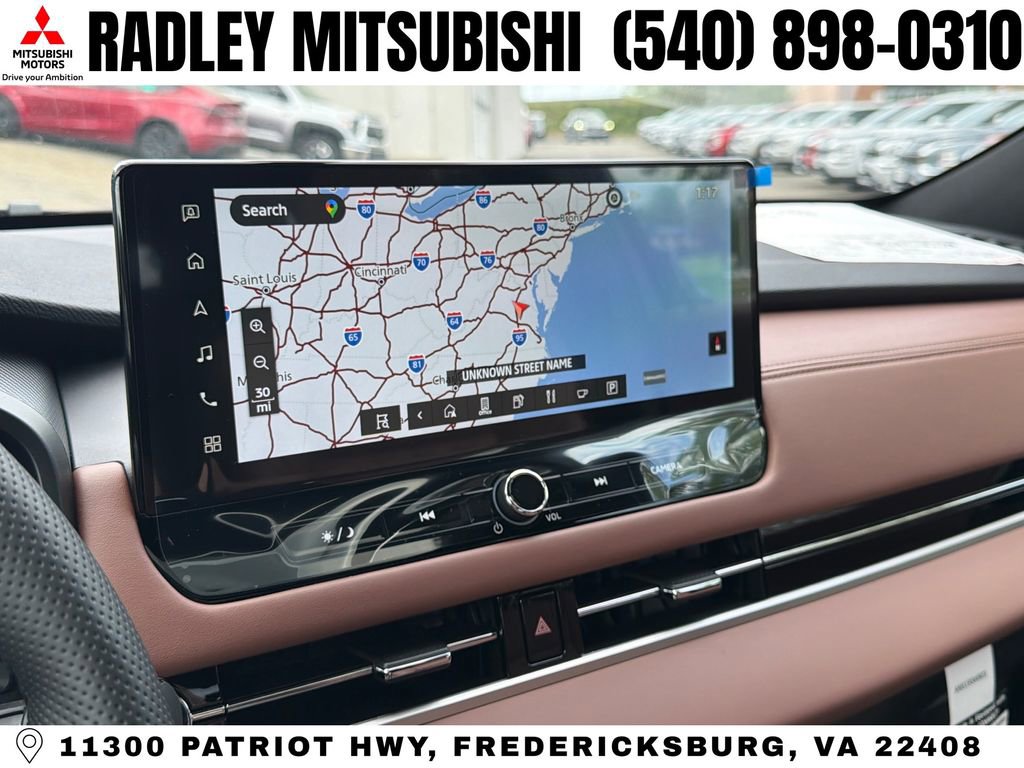 New 2026 Mitsubishi Outlander SEL image 7