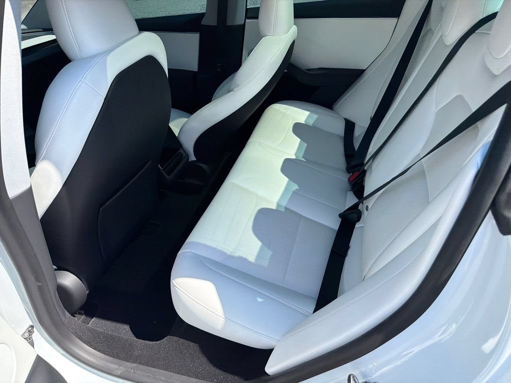 Used 2024 Tesla Model 3 Long Range AWD/4WD image 22