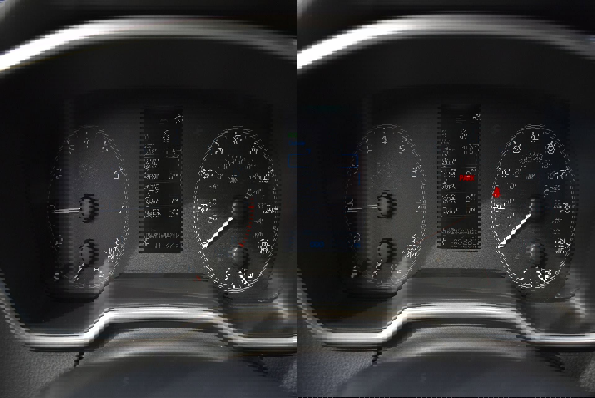 Used 2025 Toyota Corolla SE w/ SE Package image 25