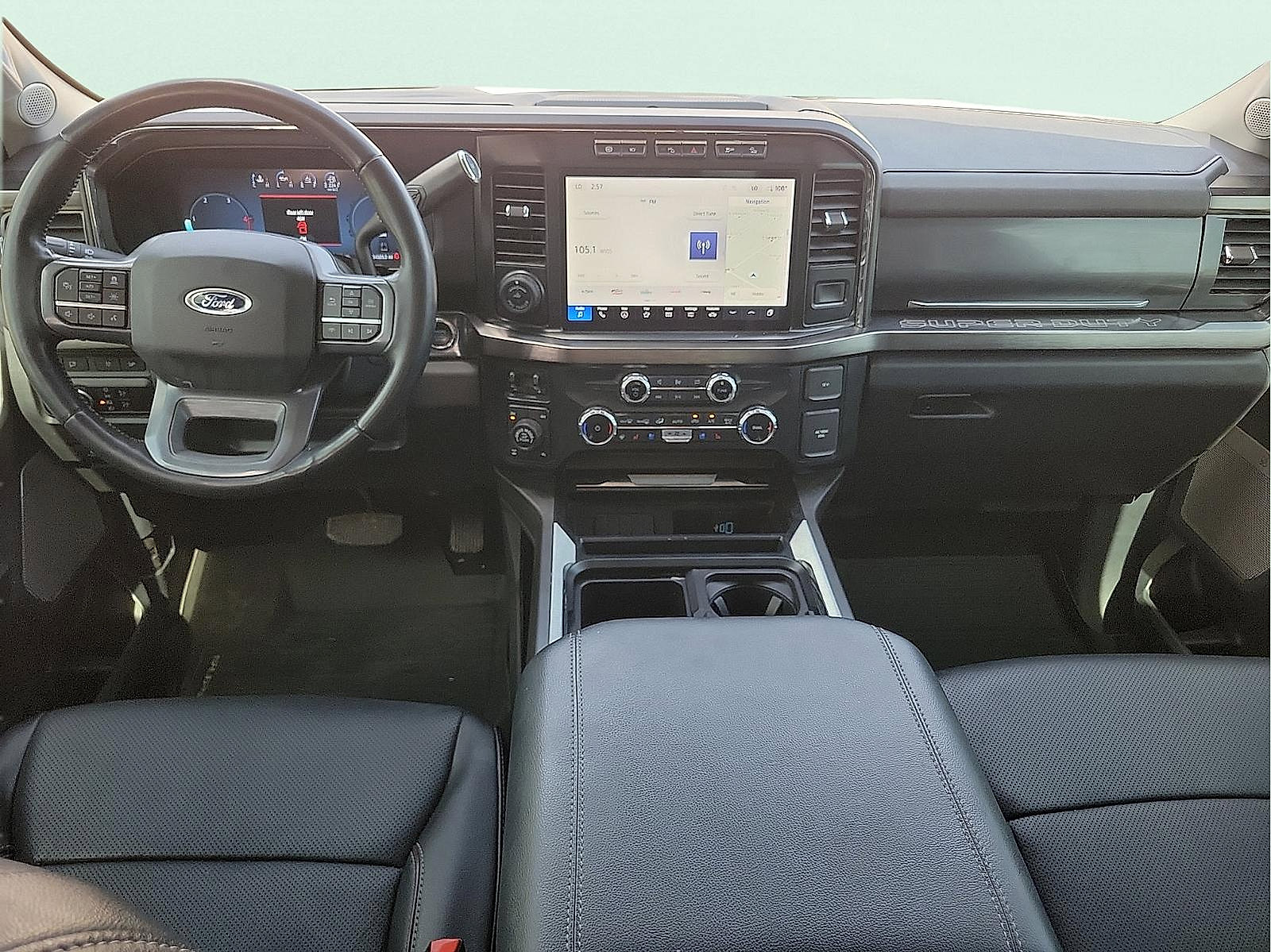 Used 2023 Ford F250 Lariat w/ Lariat Ultimate Package AWD/4WD image 9