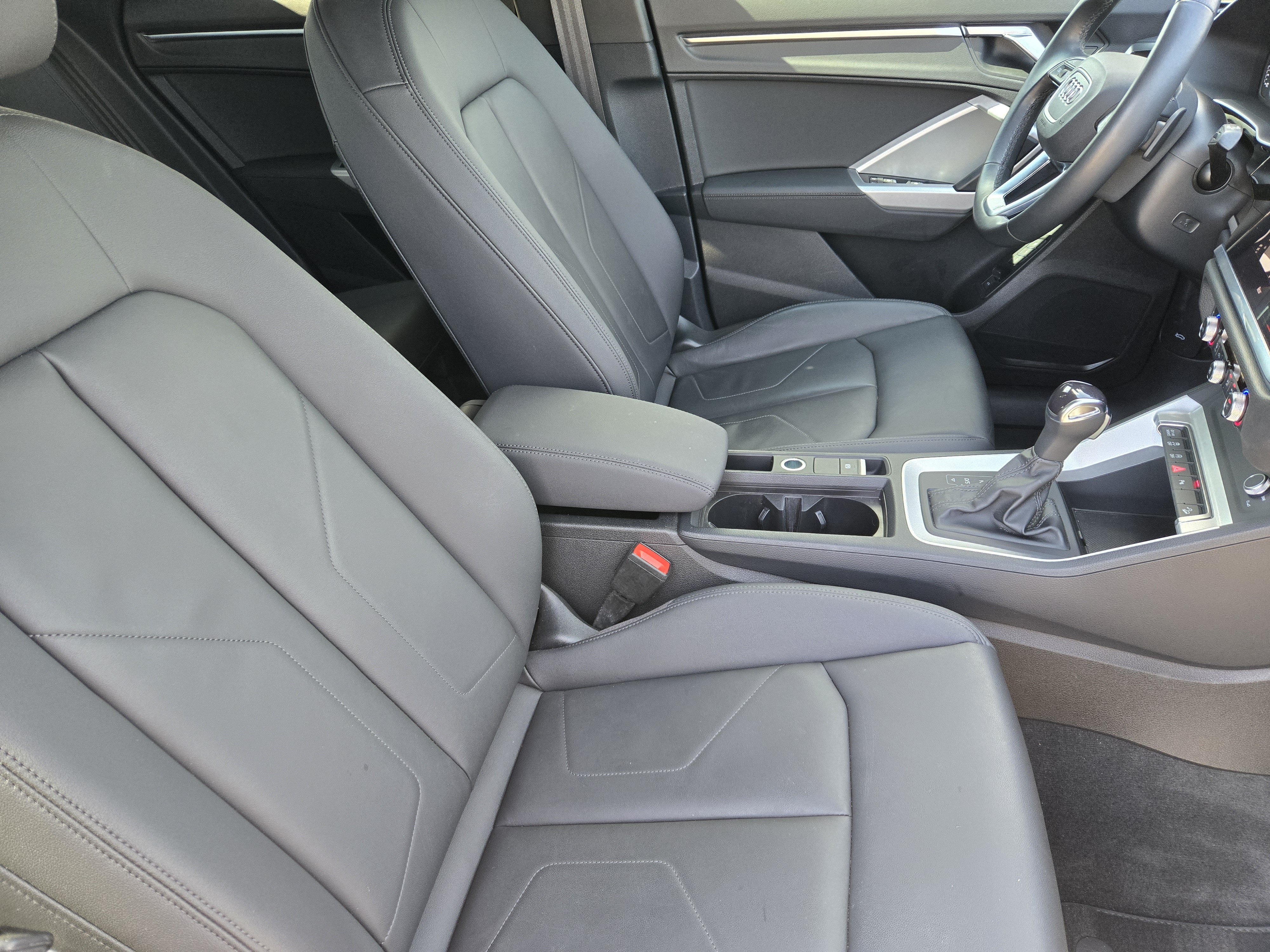 Used 2022 Audi Q3 2.0T Premium AWD/4WD image 20