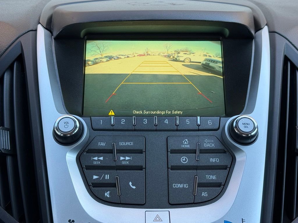 Used 2017 Chevrolet Equinox LS image 26