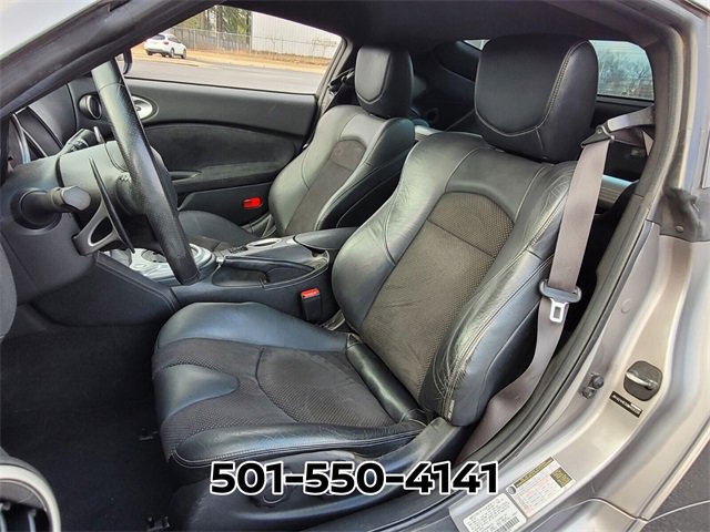 Used 2009 Nissan 370Z Touring image 7