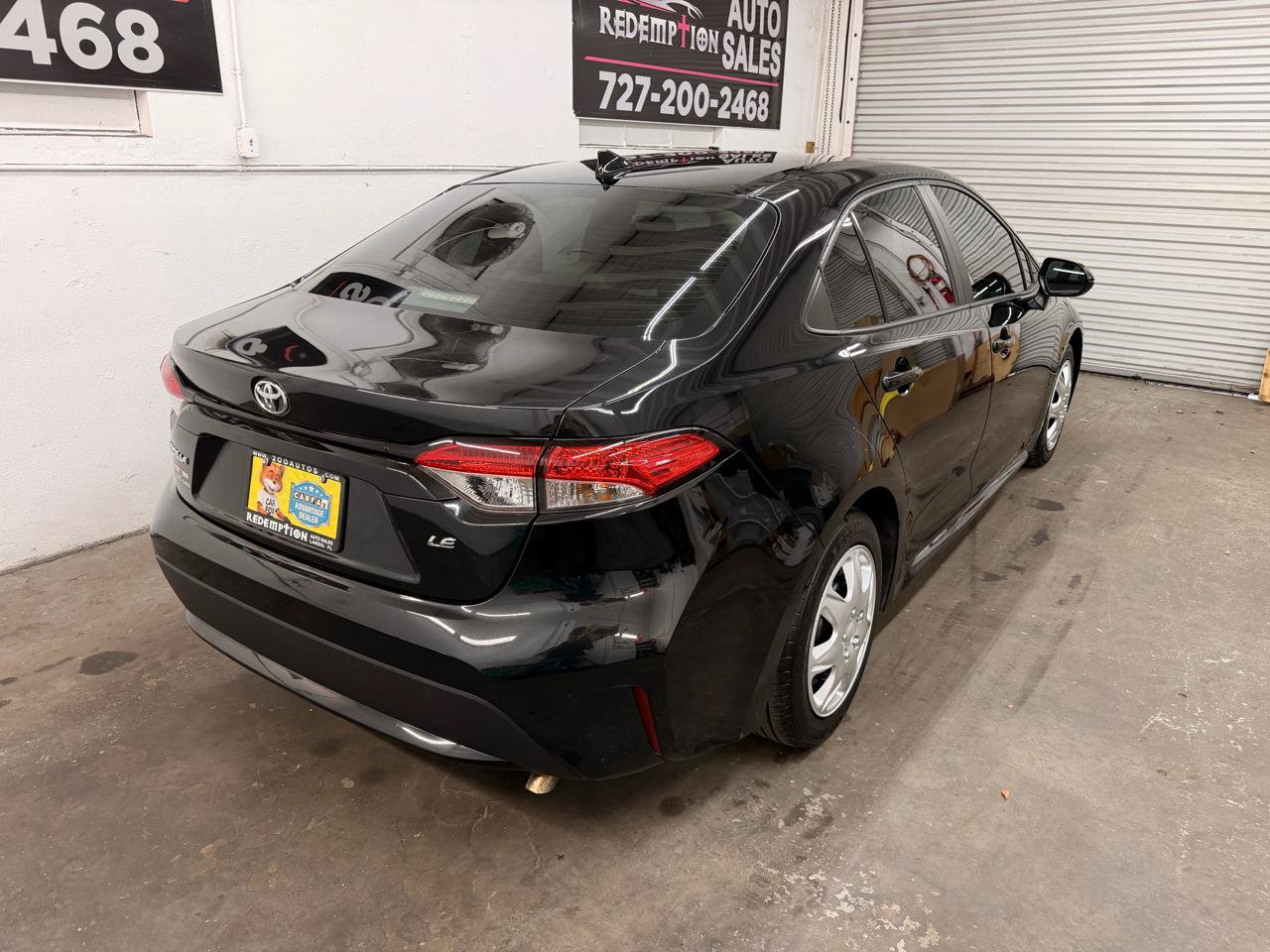 Used 2022 Toyota Corolla LE FWD image 4