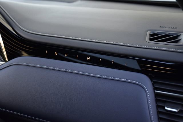 New 2026 INFINITI QX80 4WD w/ Sport Exterior Package image 24