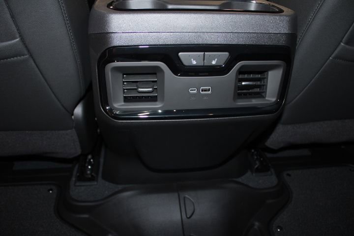 New 2026 GMC Sierra 2500 AT4 w/ Technology Package image 23