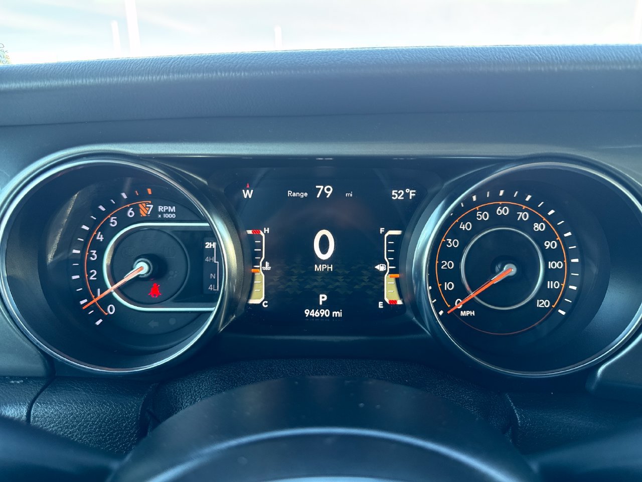 Used 2021 Jeep Wrangler Unlimited Sahara w/ Uconnect 4C Nav & Sound Group AWD/4WD image 17