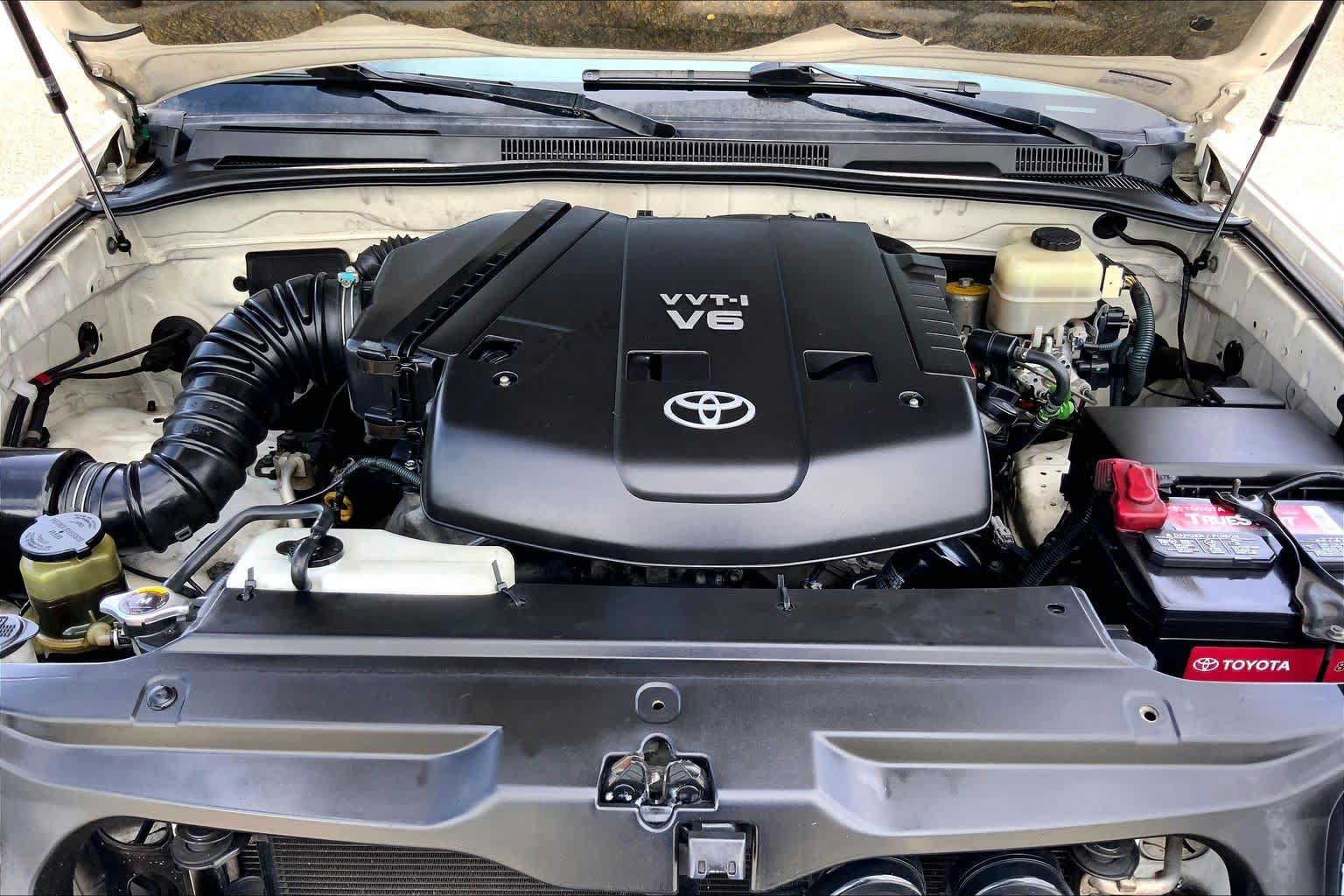 Used 2005 Toyota 4Runner SR5 RWD image 29
